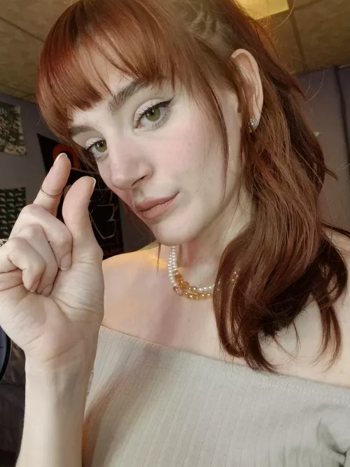 [Domme] Hey shortstuff..I'm ready to be amused 😂😂 by Malloryfun215