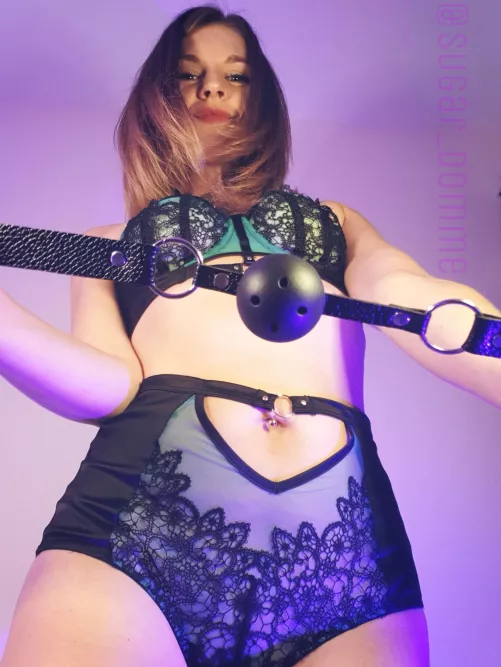 [Domme] I prefer you when all I can hear is grunts and moans by Sugar_Domme