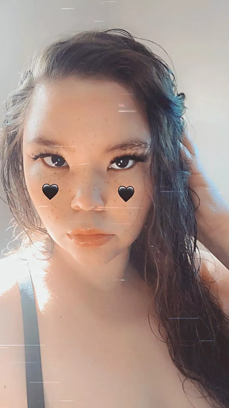 [domme] I want to be your guide & teach you how to be the perfect little bitch. posted by Fluffybutt20