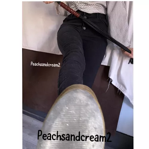 [domme] Seems like someone needs to be punish 😈 by peachs_andcreams