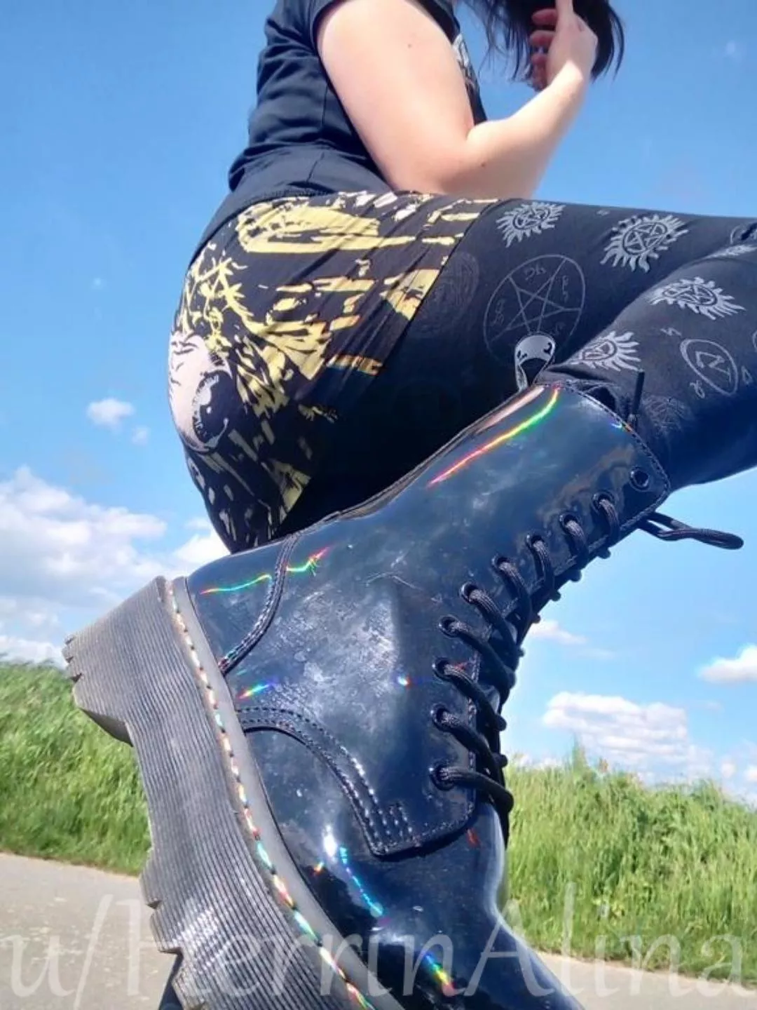 [domme] your cock is so small. i want to crush it with my boots! posted by HerrinAlina