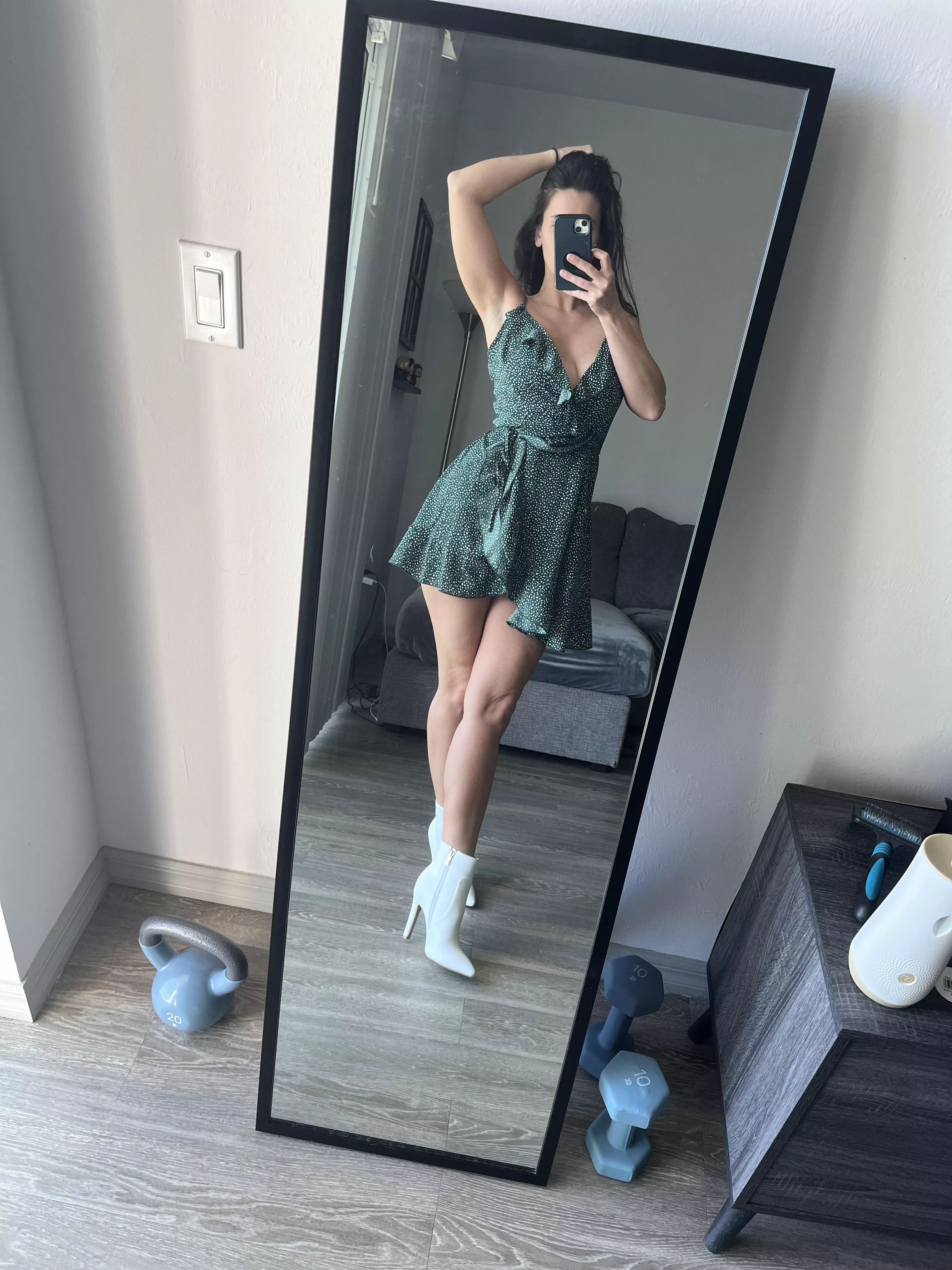 don’t get lost in the polka dots 🥰 [f] posted by napolita50