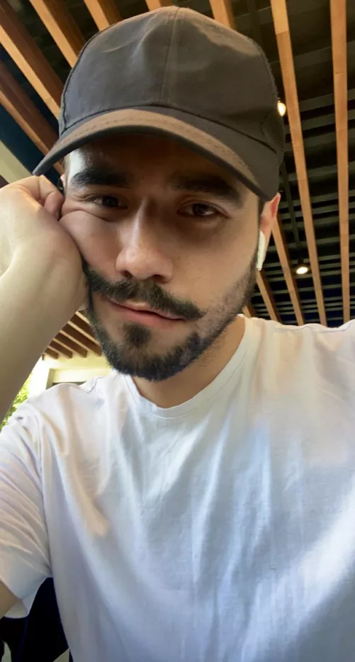 don’t know if i should leave the moustache by ferlozs