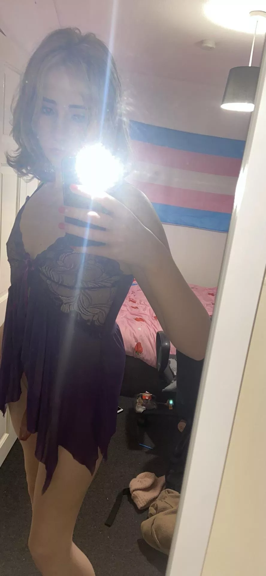 don’t mind me, just a blondie craving humiliation posted by bimbolipz