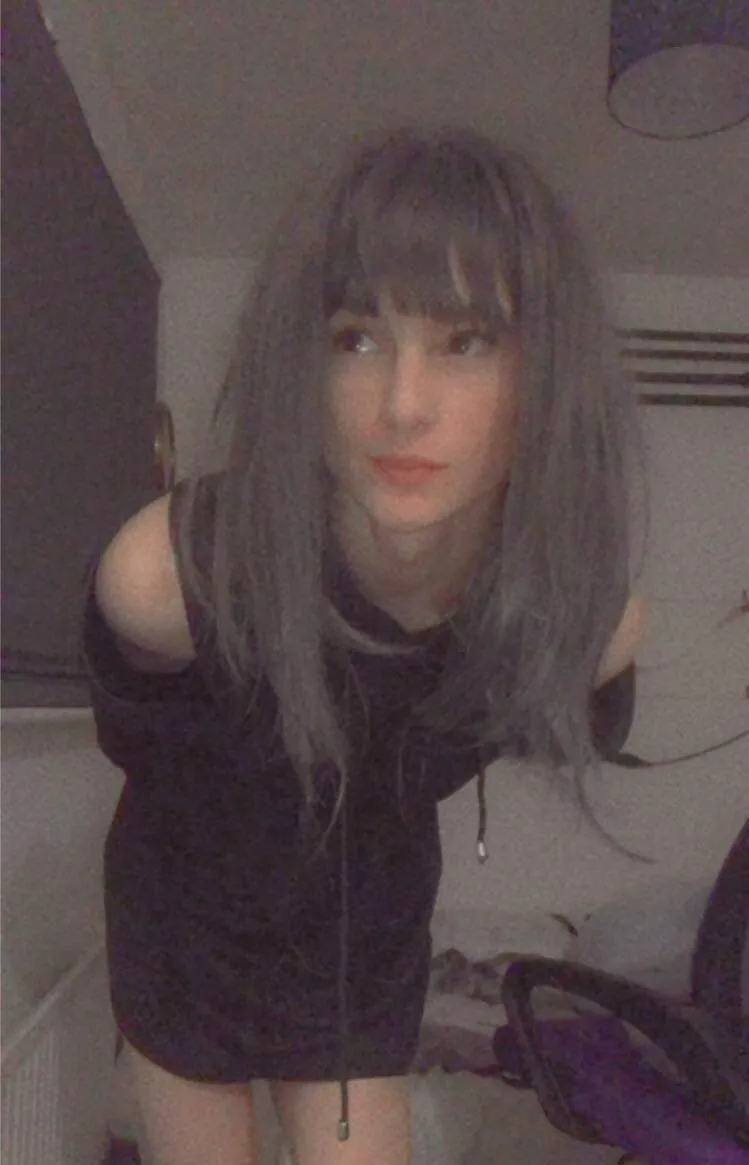 Don’t mind me, just admiring all the fabulous femboys posted by Kira_Blankk