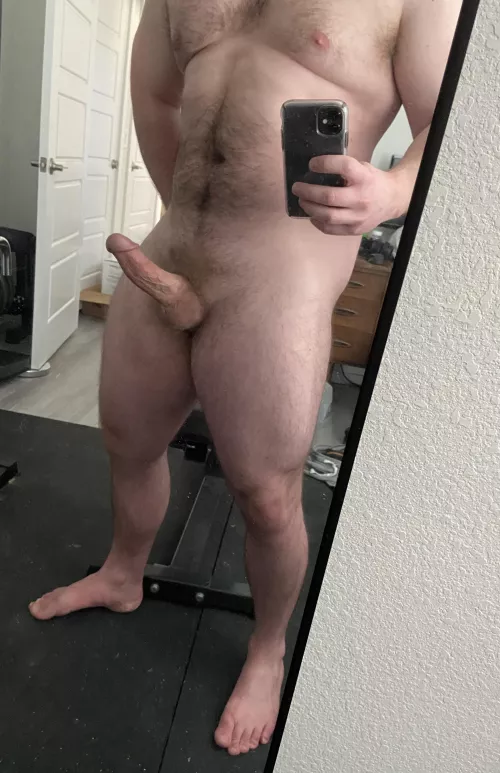 Don’t mind me, just standing totally casual by kuygcd