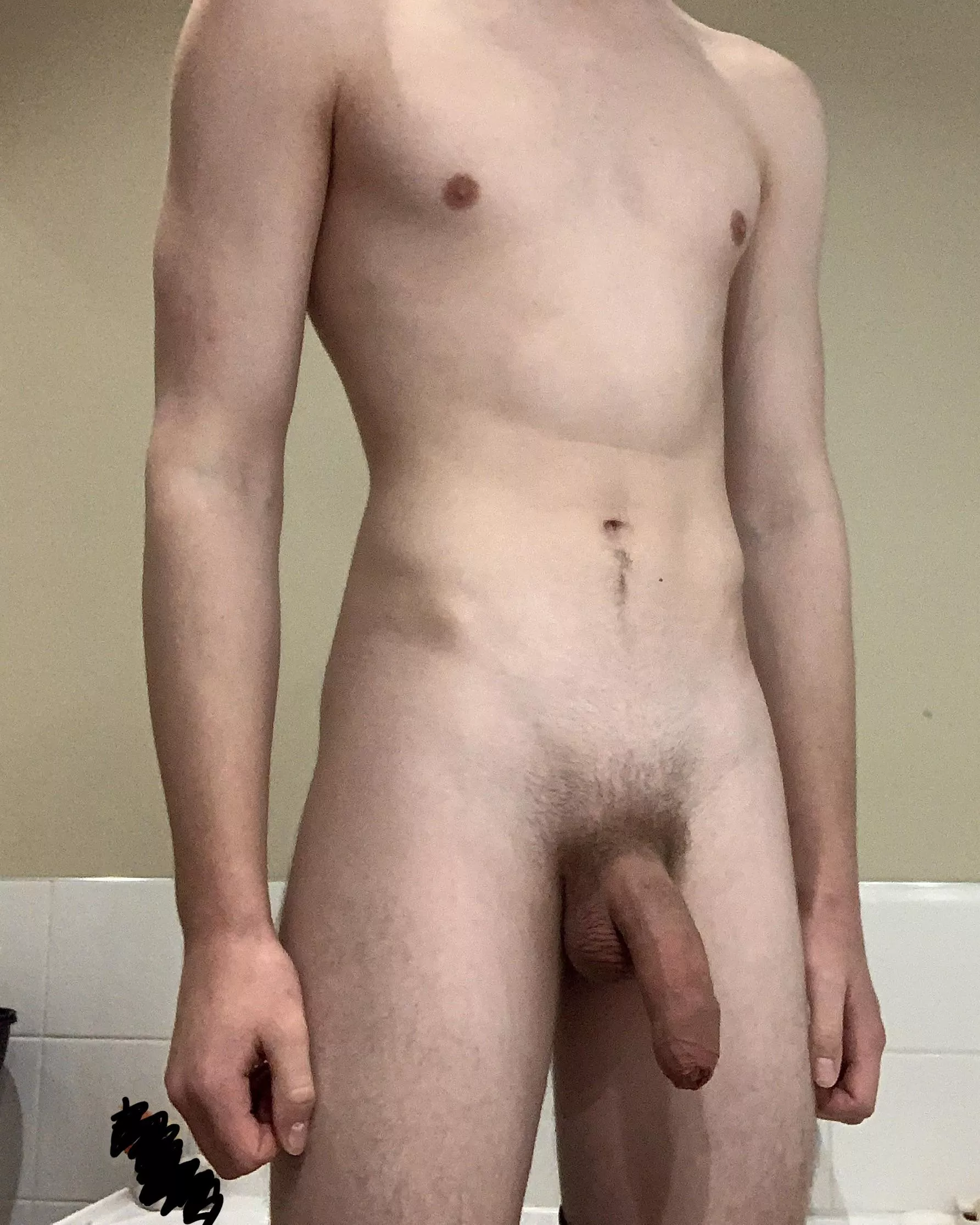 Don’t usually show my body on here but u people seem to like it😅 posted by kaislick99