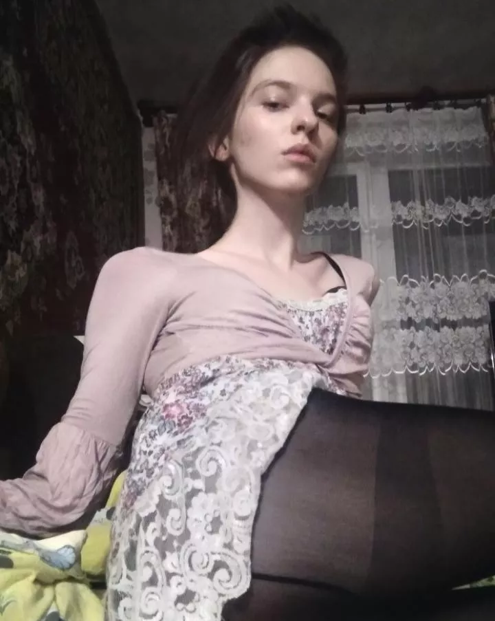 Don't you mind that I look down on you? posted by vermillion_19