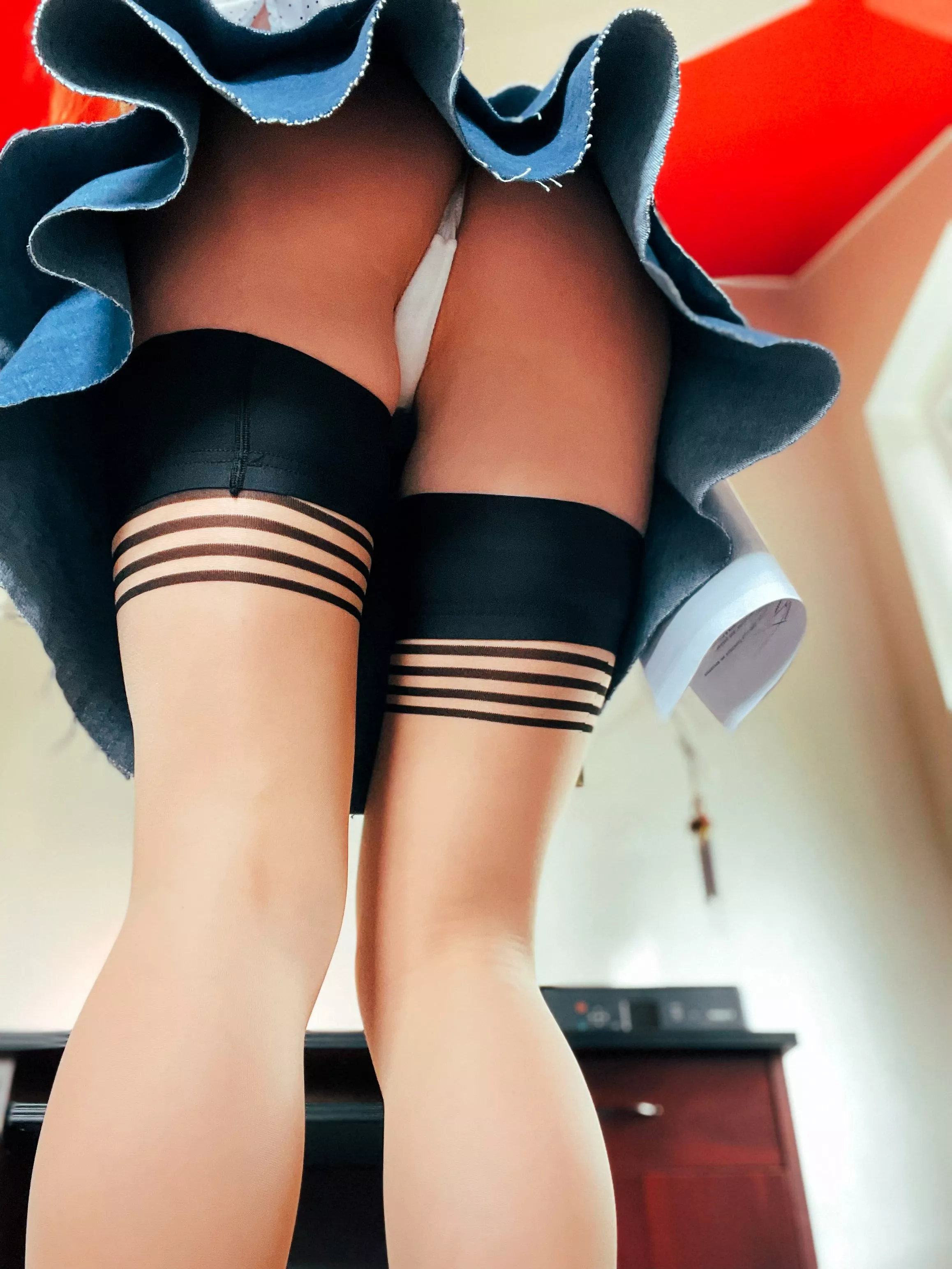 dont you wanna eat that ass all day? posted by uneven_vulnerability