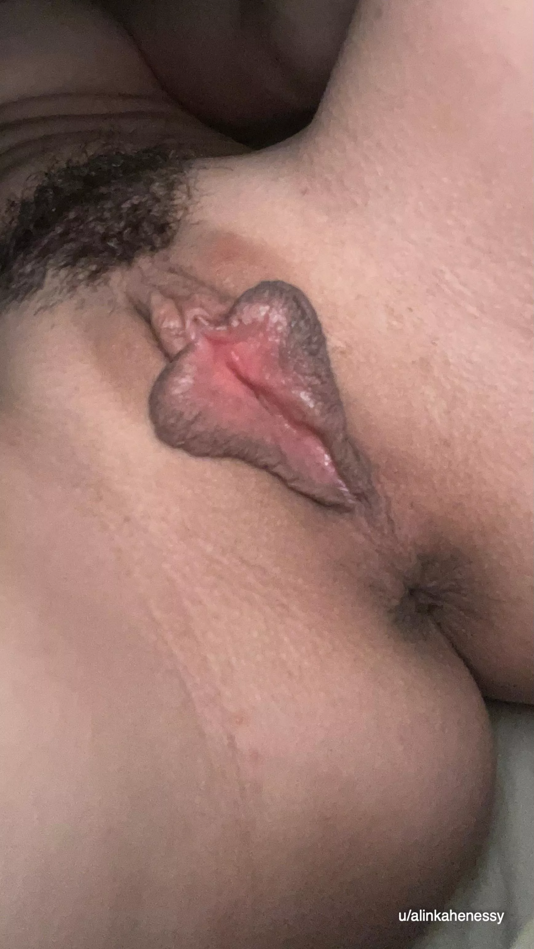 Don't you wanna taste? posted by alinkahenessy