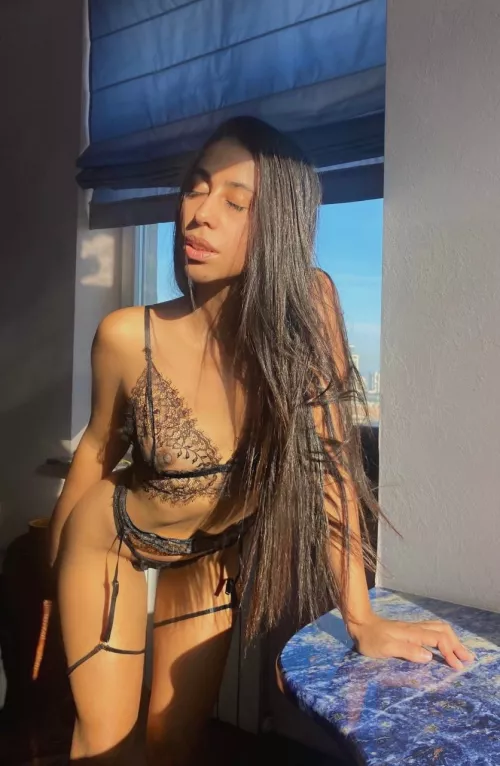 Dose of boobs for a good day by HourlyTangy