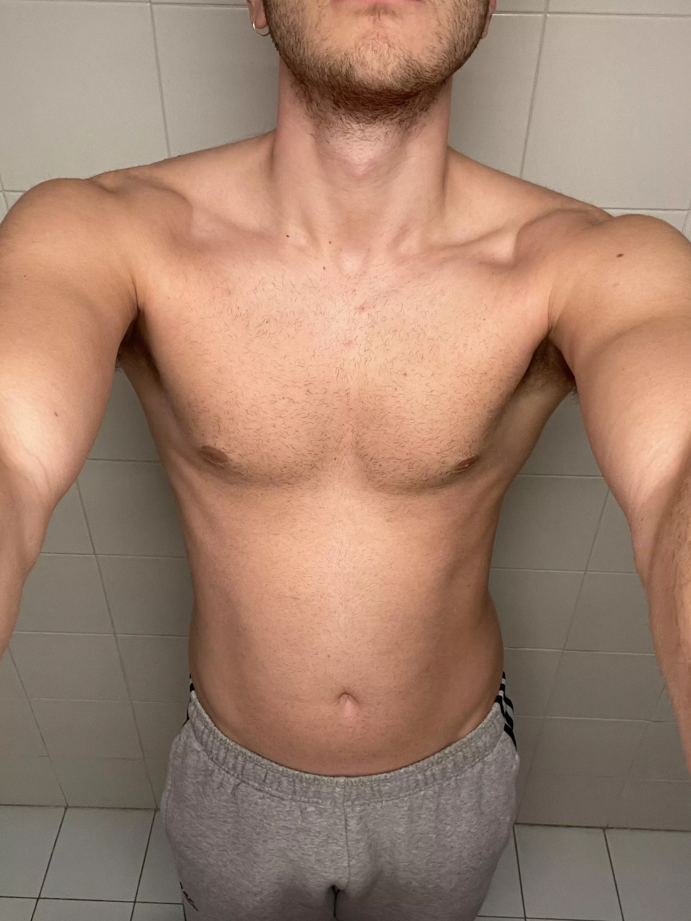 Double pits posted by riccardh0t