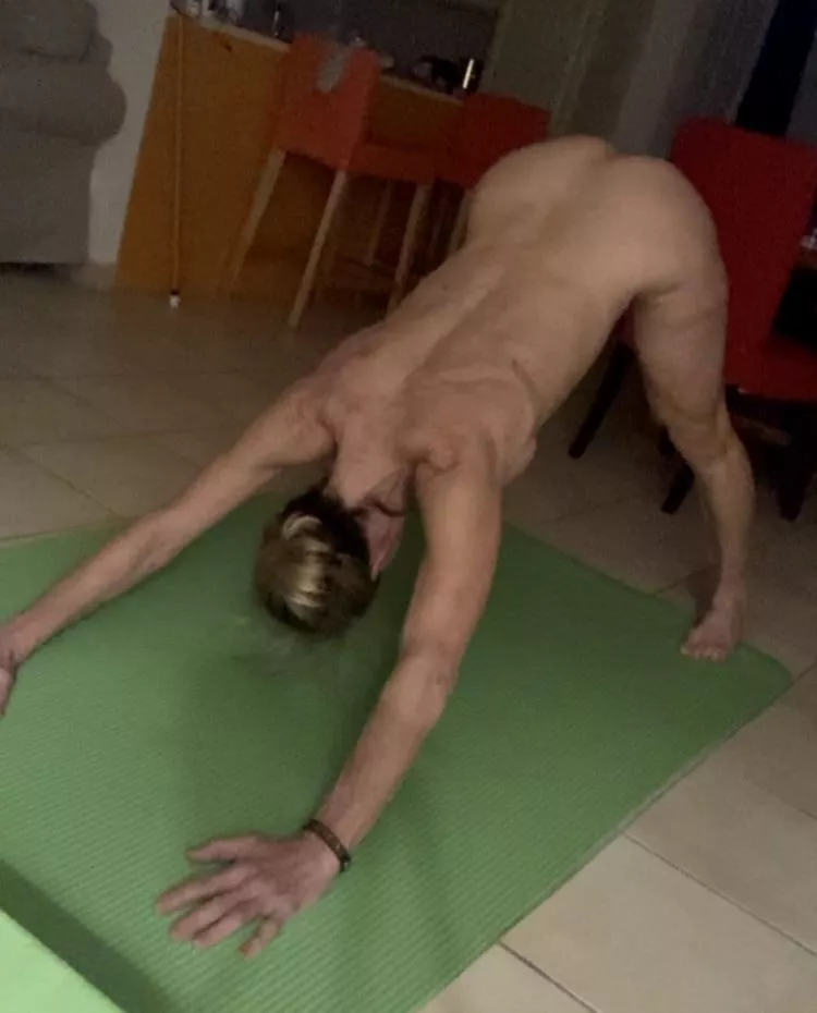 Downward Dog posted by Rock_Savage