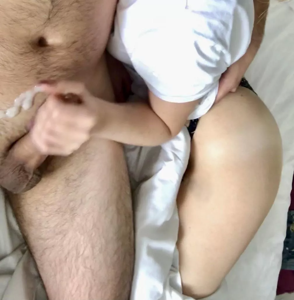 Draining hubby’s balls 💦 posted by coupedujour