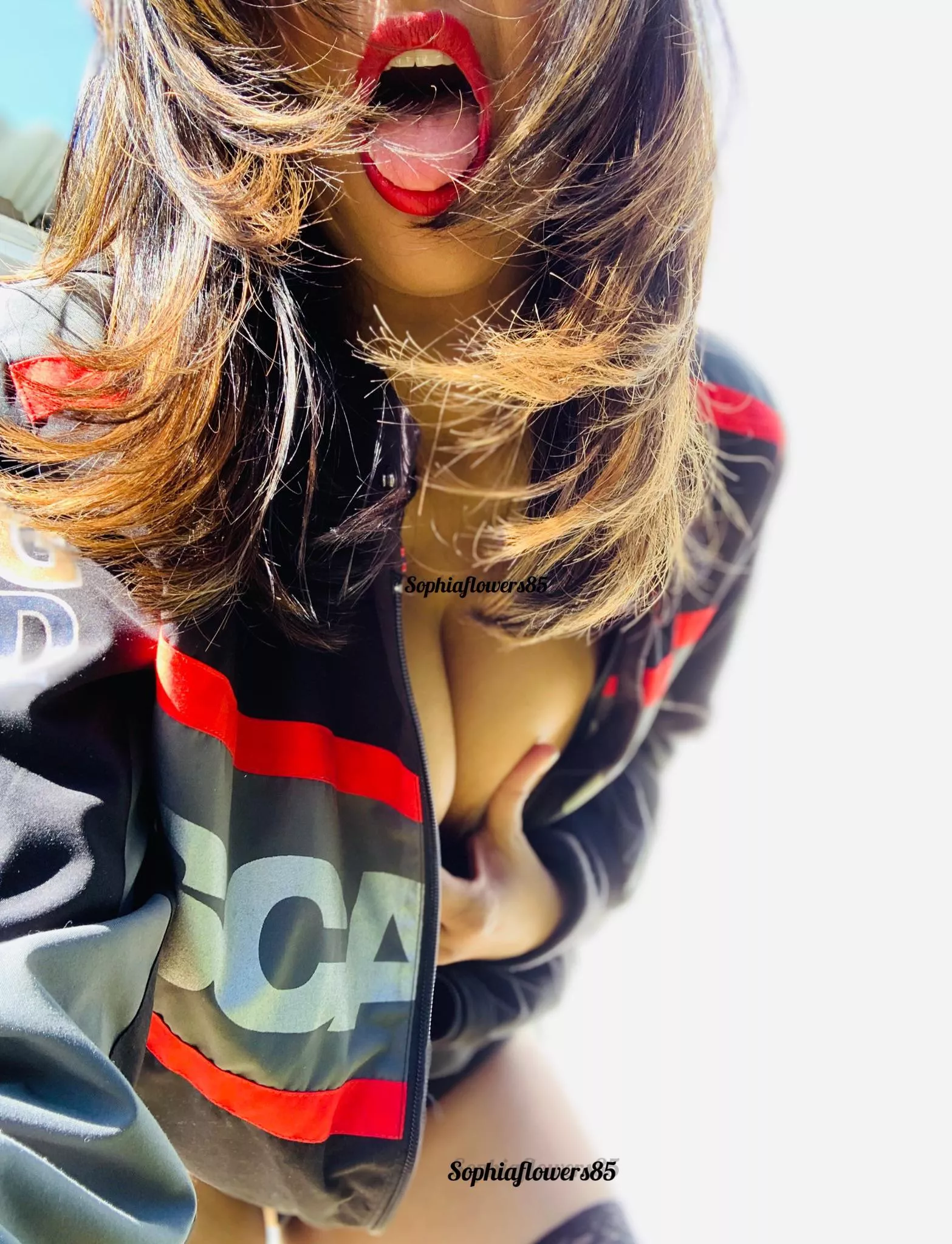 Draw me please posted by SophiaFlowers85