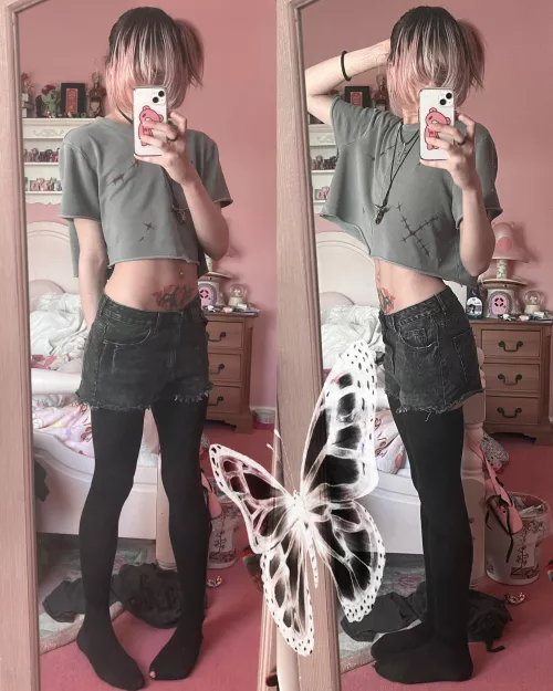 dreaming in a dream 🦋 by super_deformed