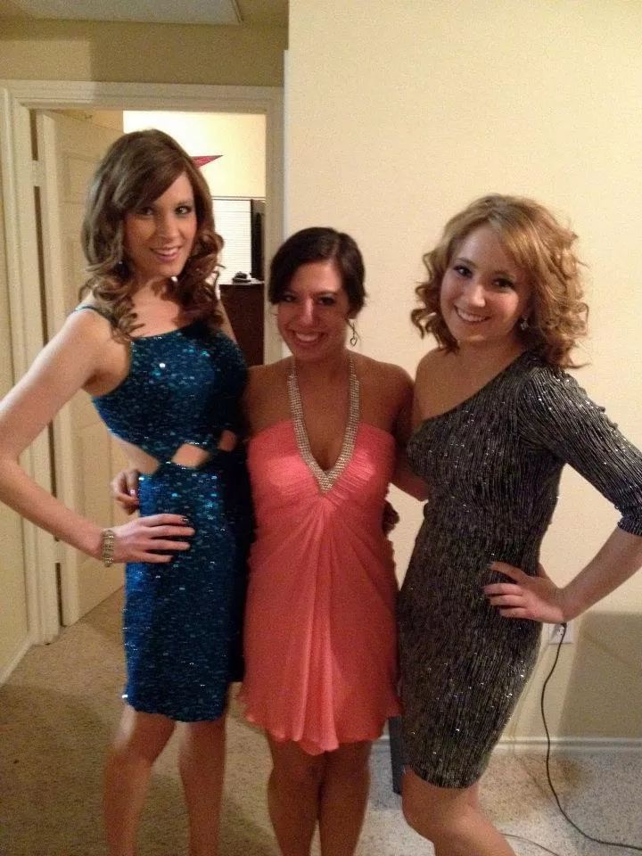 Dress Up posted by hybridchicken2000