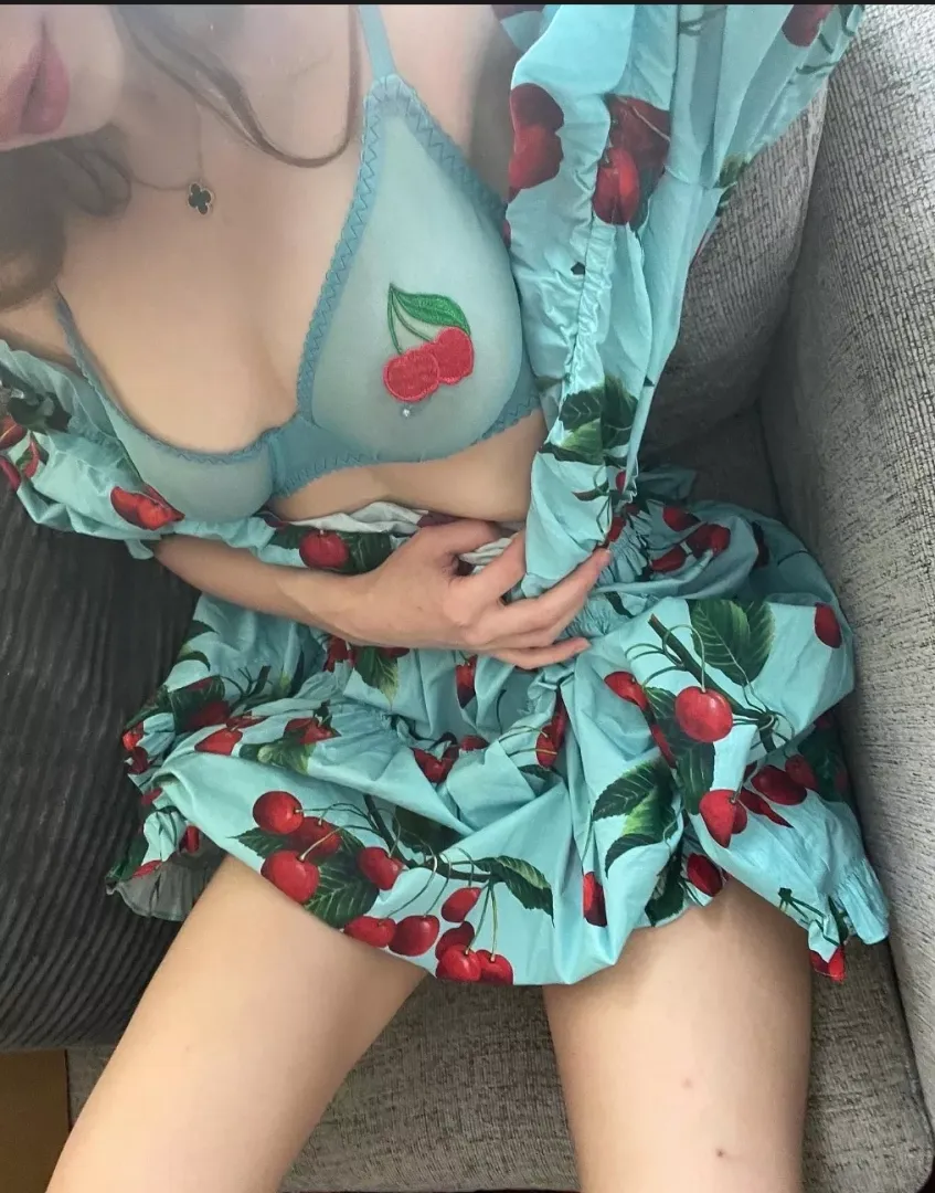 Dress up doll by cheesecreampie