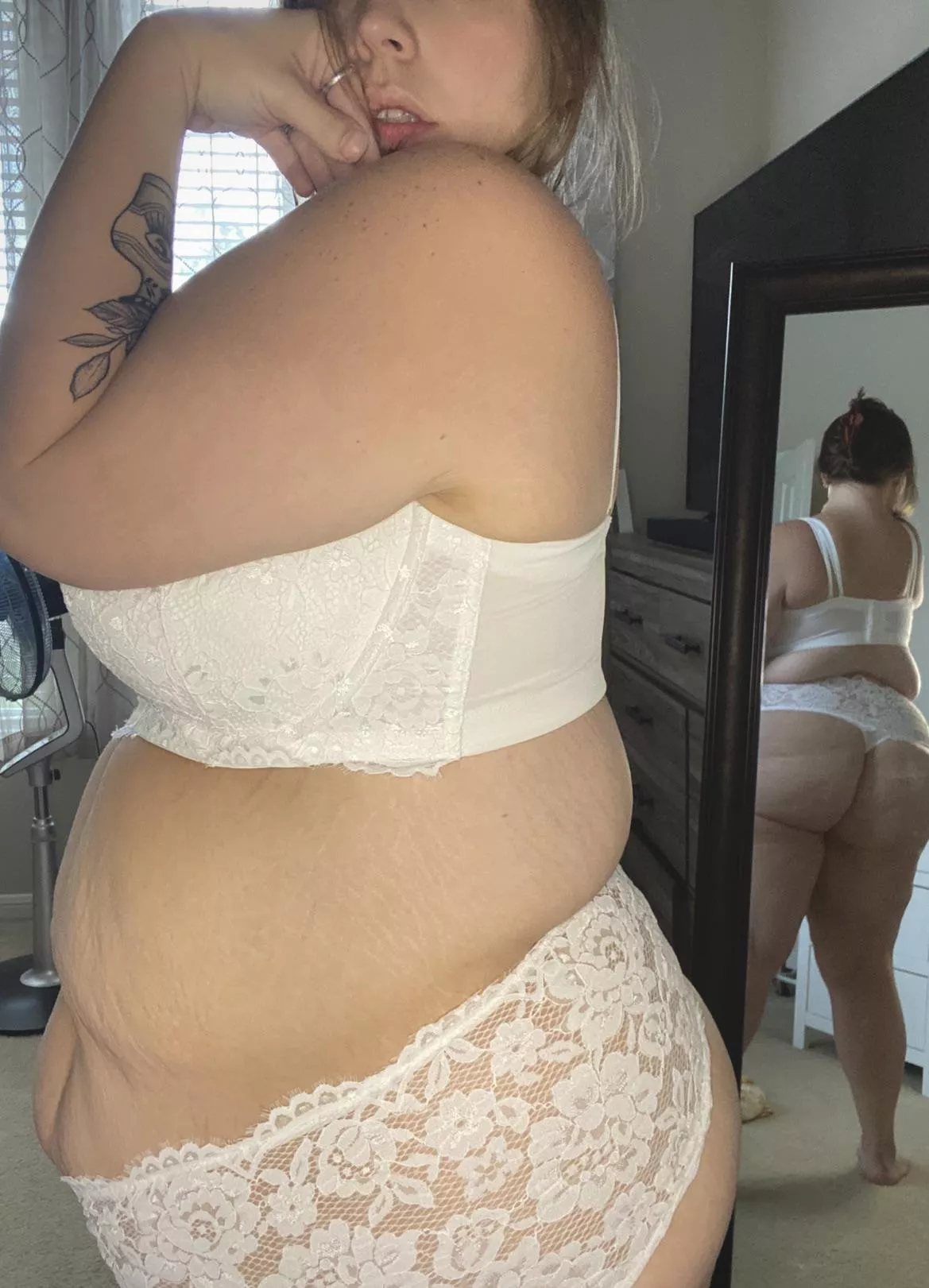 dressed for fun 😈 posted by mommagerth