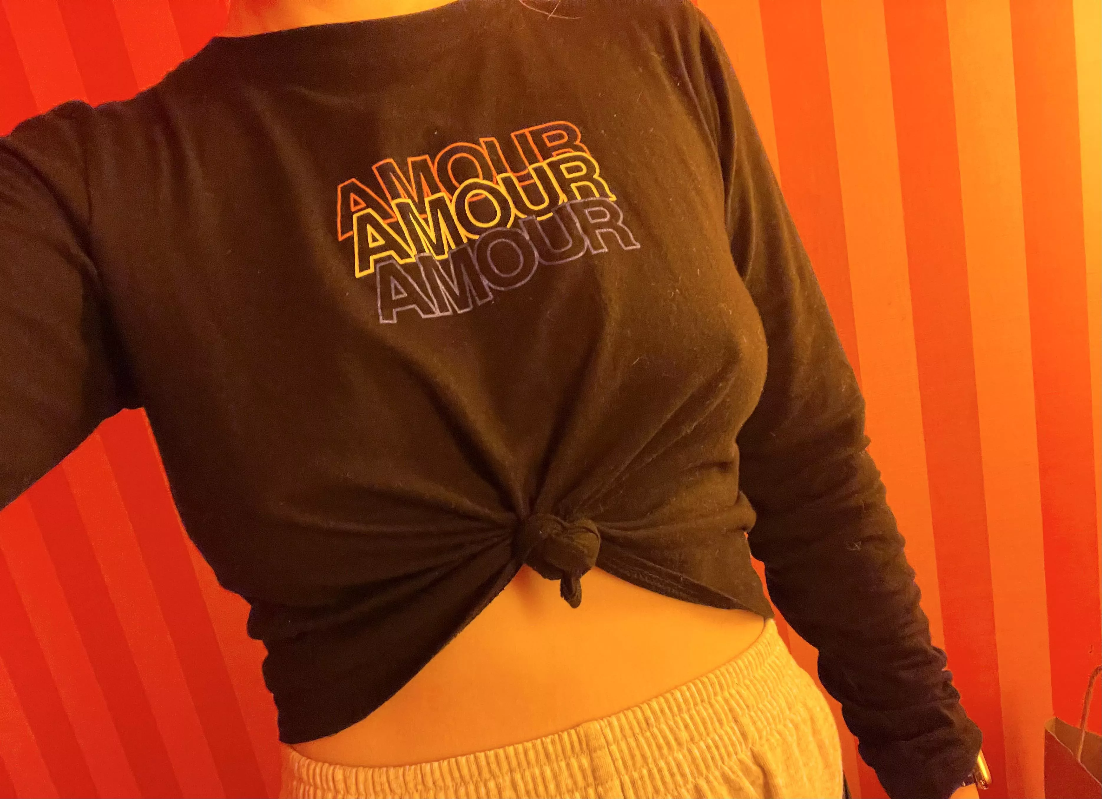 Dressing room pokies posted by silkysoleprincess