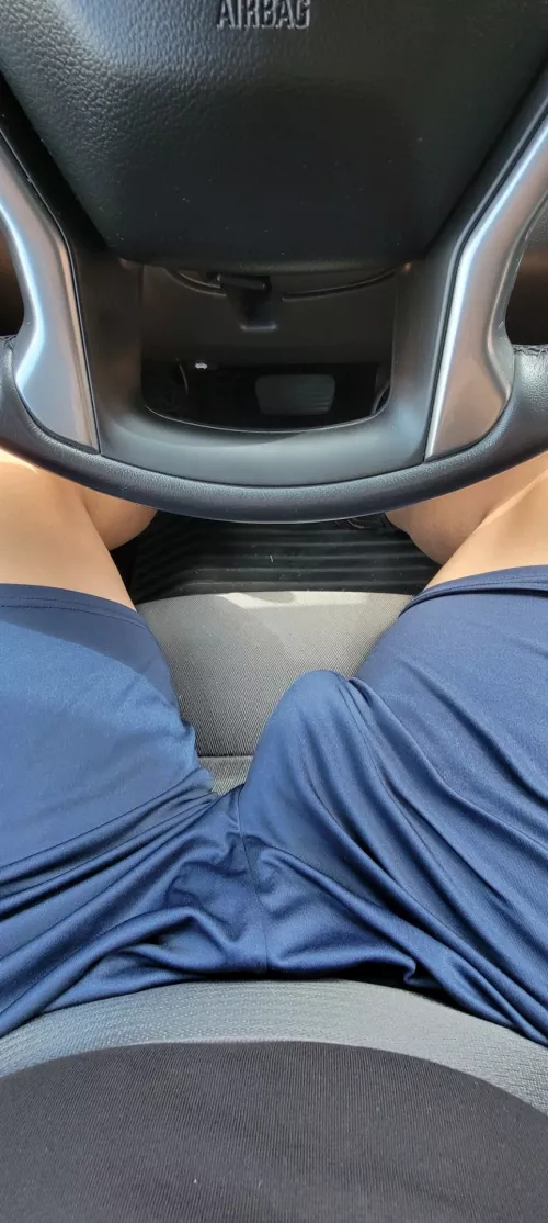 Driving with a semi in Pickup by notaverage69