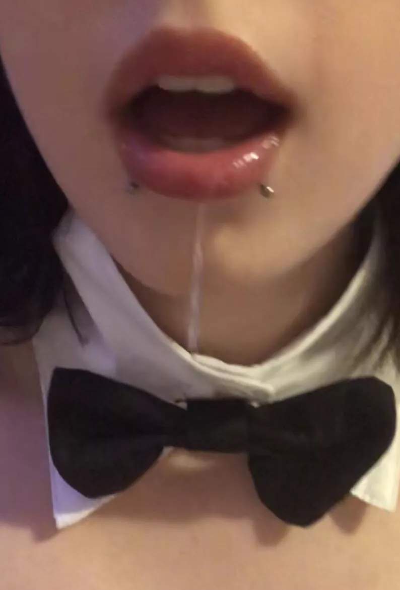 drooling for you… posted by sarahluvlol