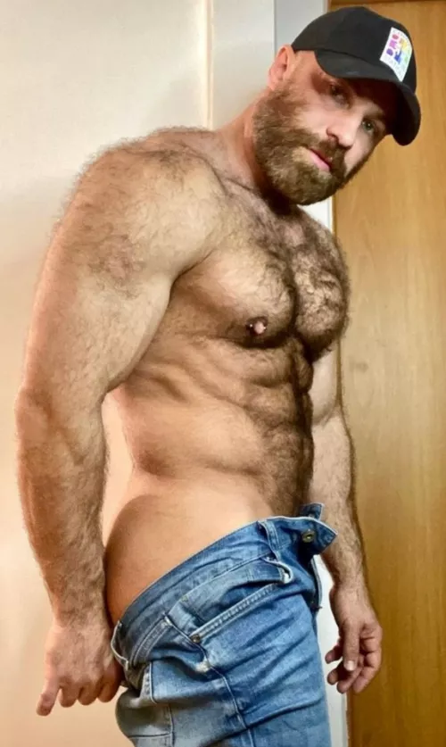 drop em a little lower by peludoporfavor