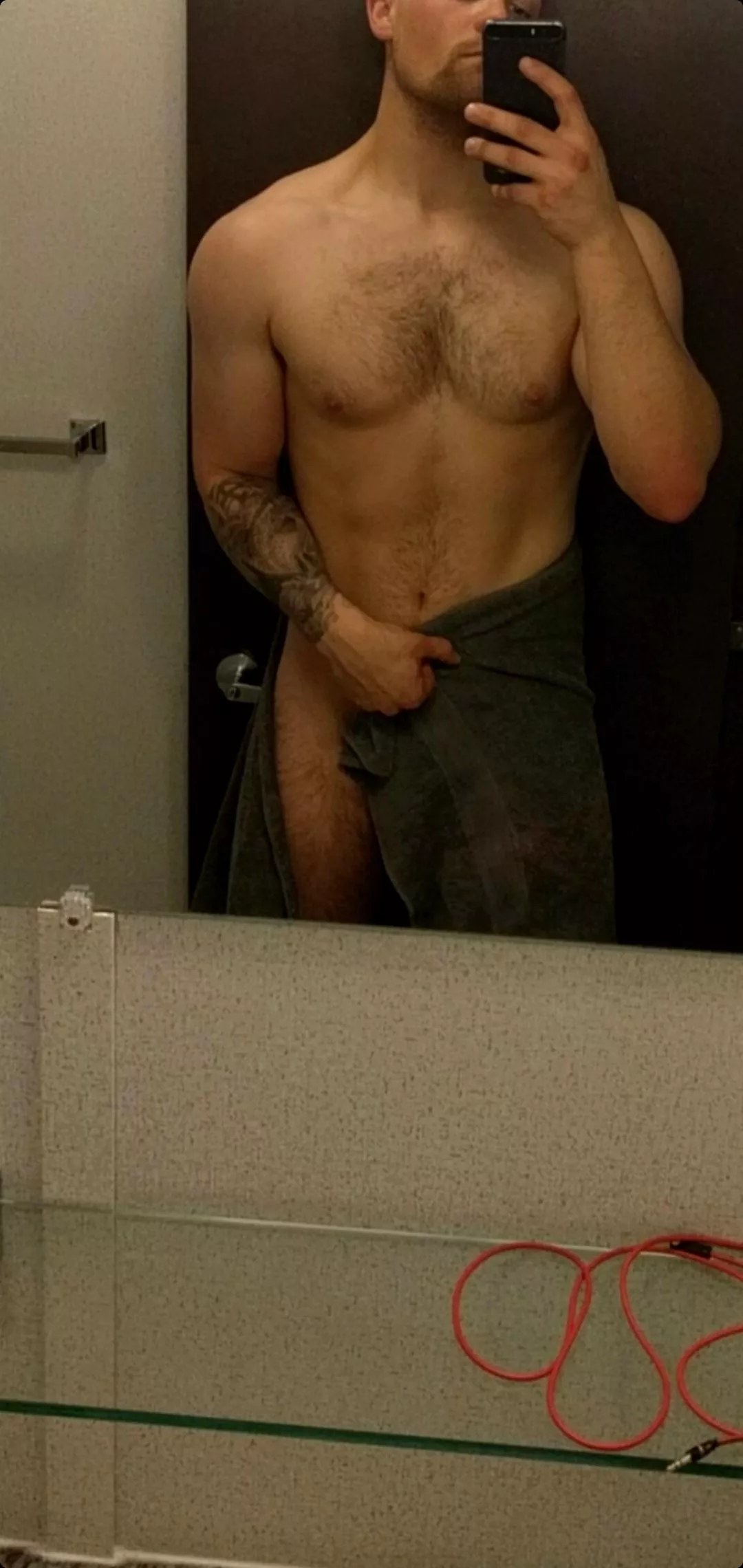 drop it?? posted by eMPtY122