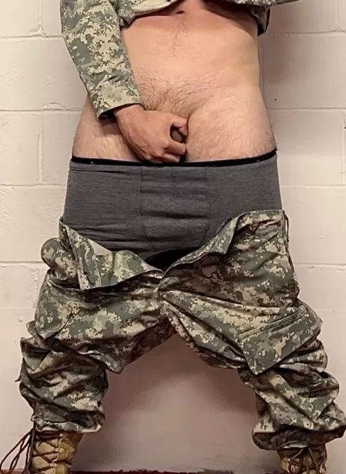 Drop to your knees by Hungmilitarycock