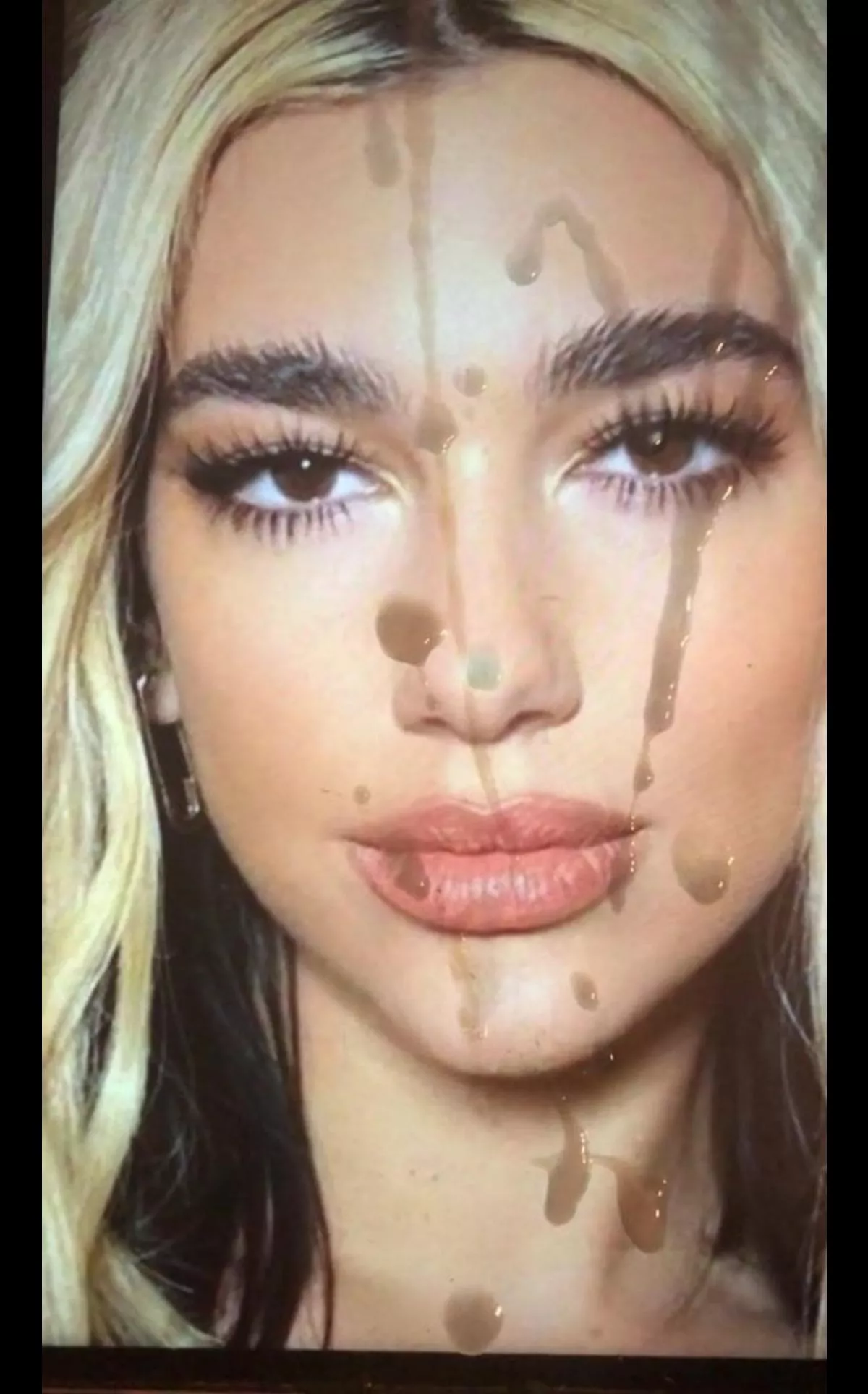 dua😘 posted by HeadFold2034