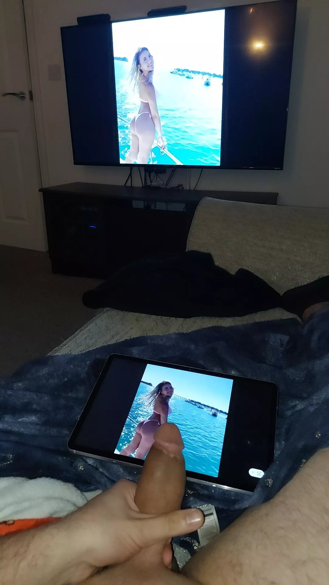 dual screen tribs on kik tribsncoks. nudes get jerk vids posted by northern-monkii
