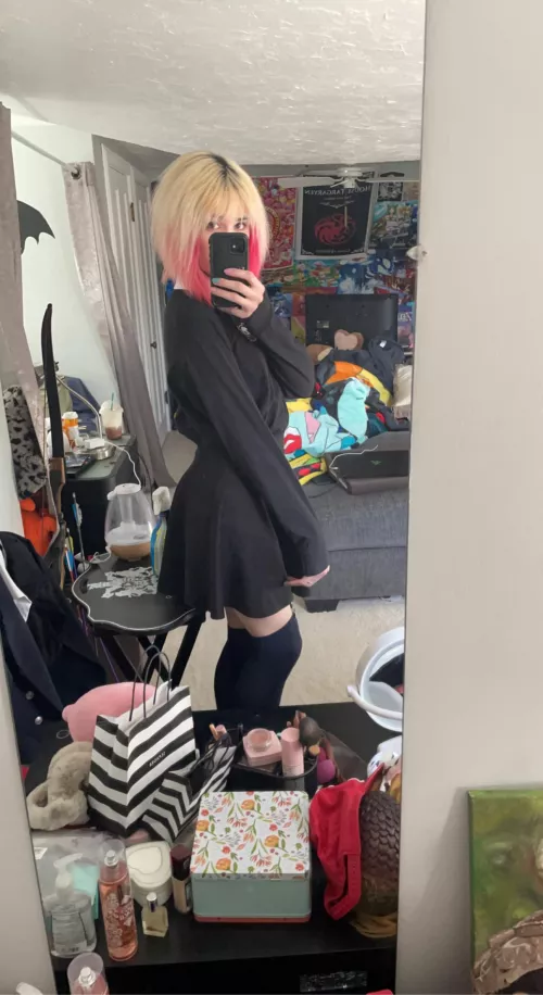 Dyed my hair 😉 by LoganTheCat77