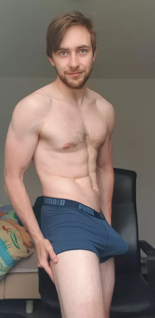 Dying to get out by DirtyDutchman96