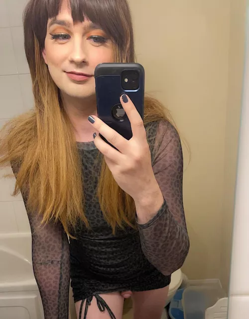 Each time I come back I fall further by neverhappyamberaft3r