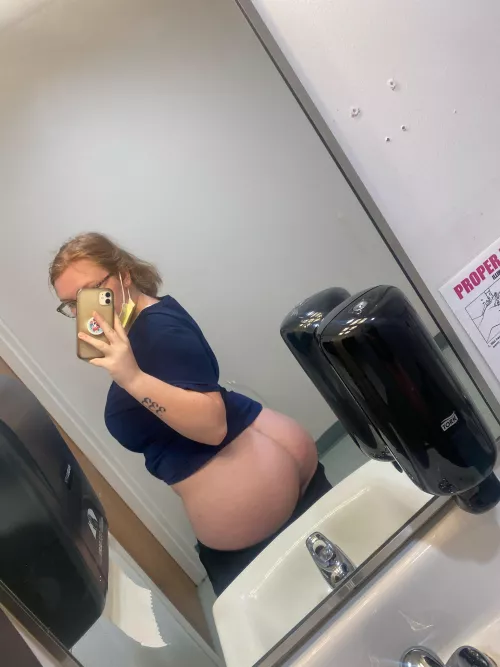 Early bird gets the cake by Redheadprincess_x