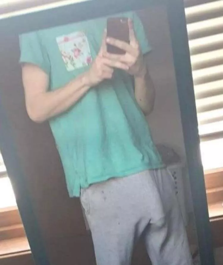 Early riser... posted by ButtholeSurfer19