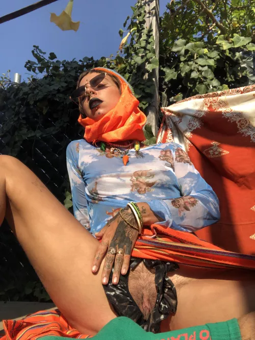 Easy pantie by Lickmylouise