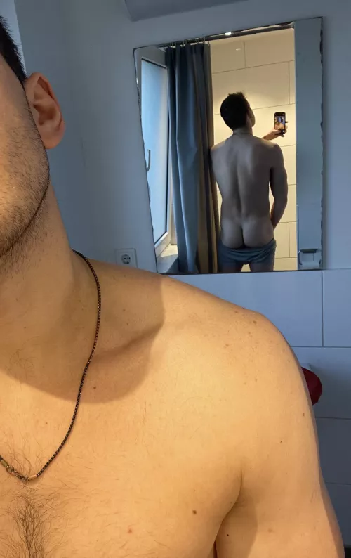 eatable? by Temporary_Weather153