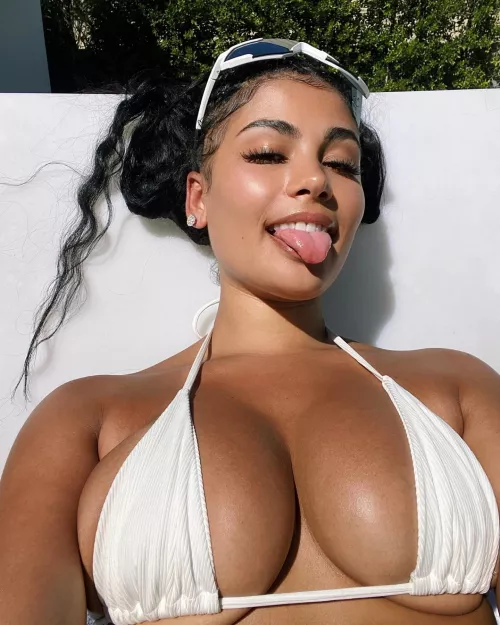 Ebony Ivory by watta11