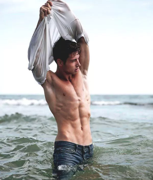 “Eduardo Moreno” … posted by neilfromsydney2003