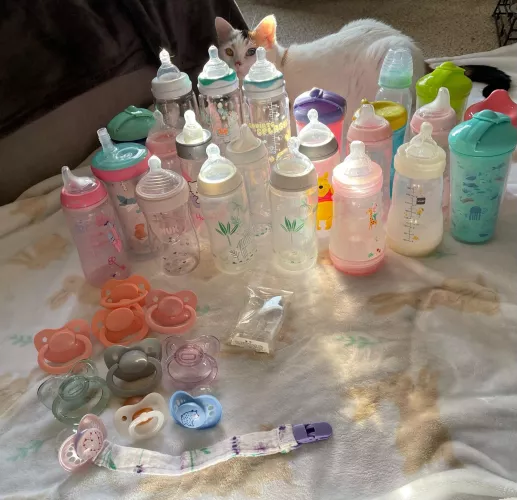 Eeeeeek baby stuff 🍼🍭 by robert-snow-7