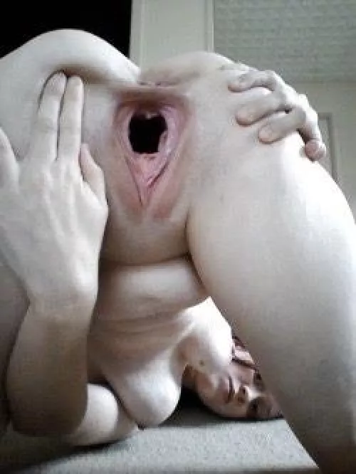 Effortless by Swollencock89