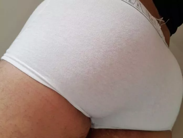 Either these fit way too tight or my thighs are getting thicker. posted by kinkydipixx
