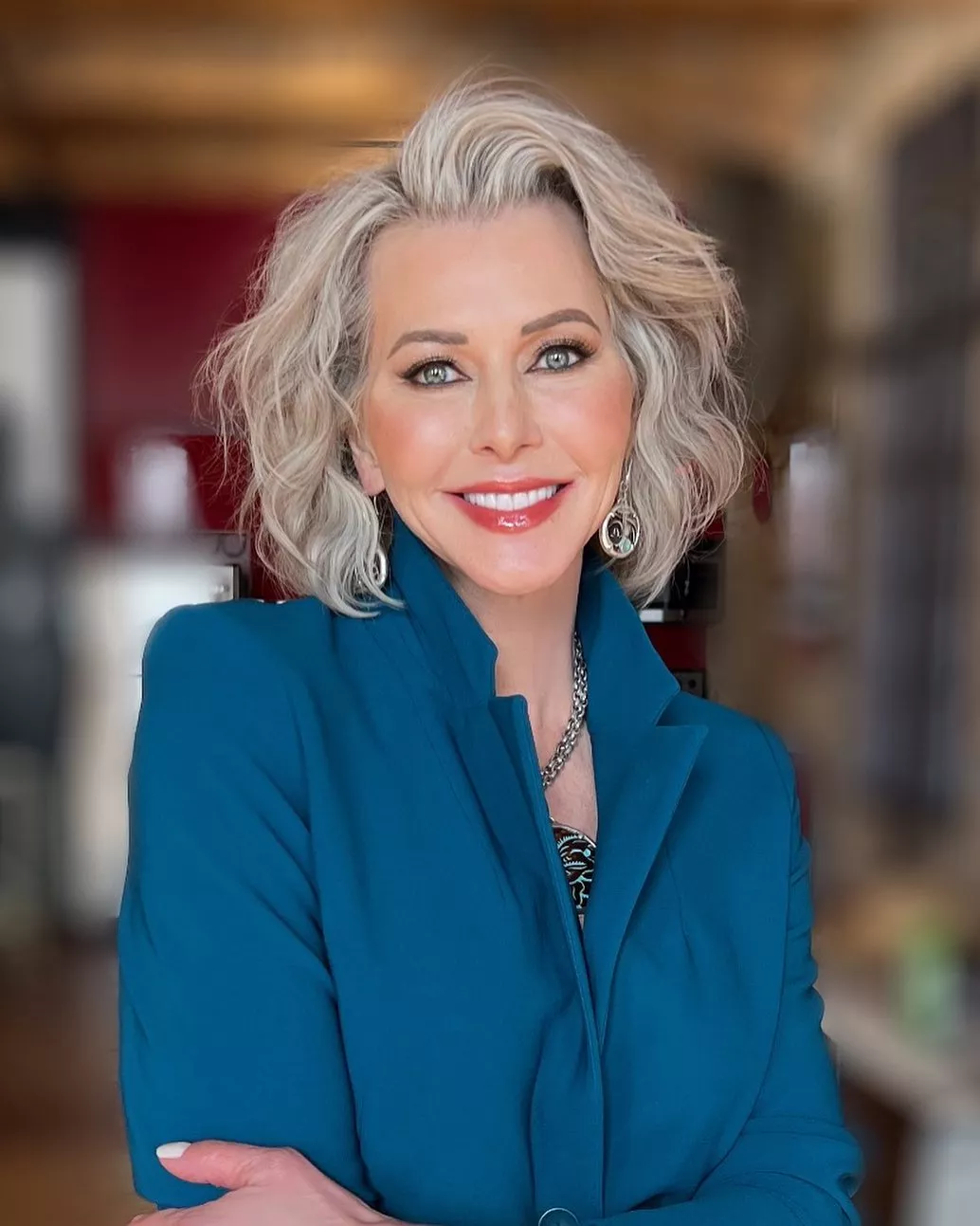 Elegant GILF posted by gooningaccount