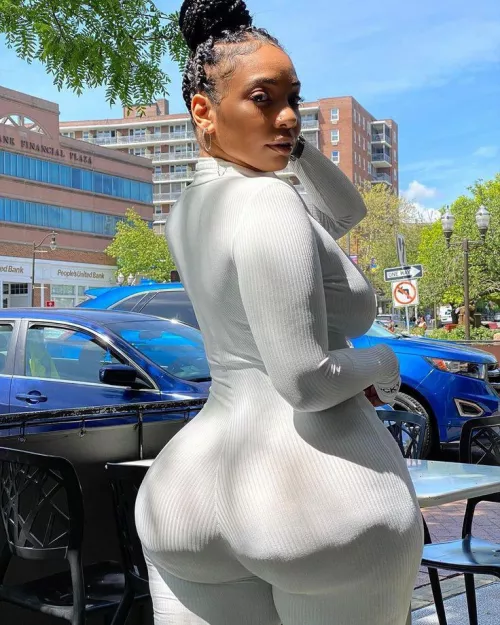 Elegant by ManyFlavors