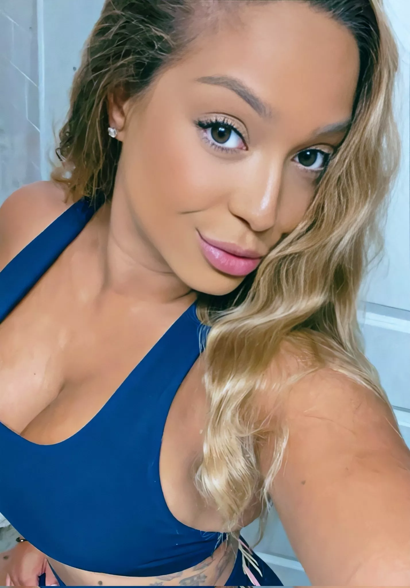 Elektra Lopez posted by Dub209