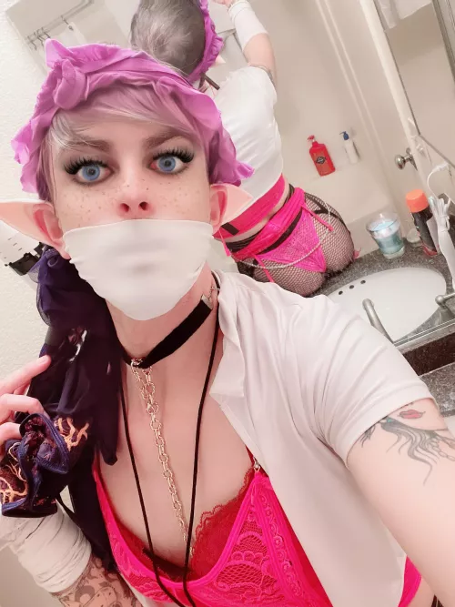 Elf in Pink by ali_loves_u3