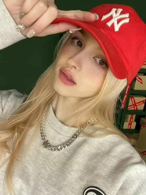 Elina Karimova by aDead_crow