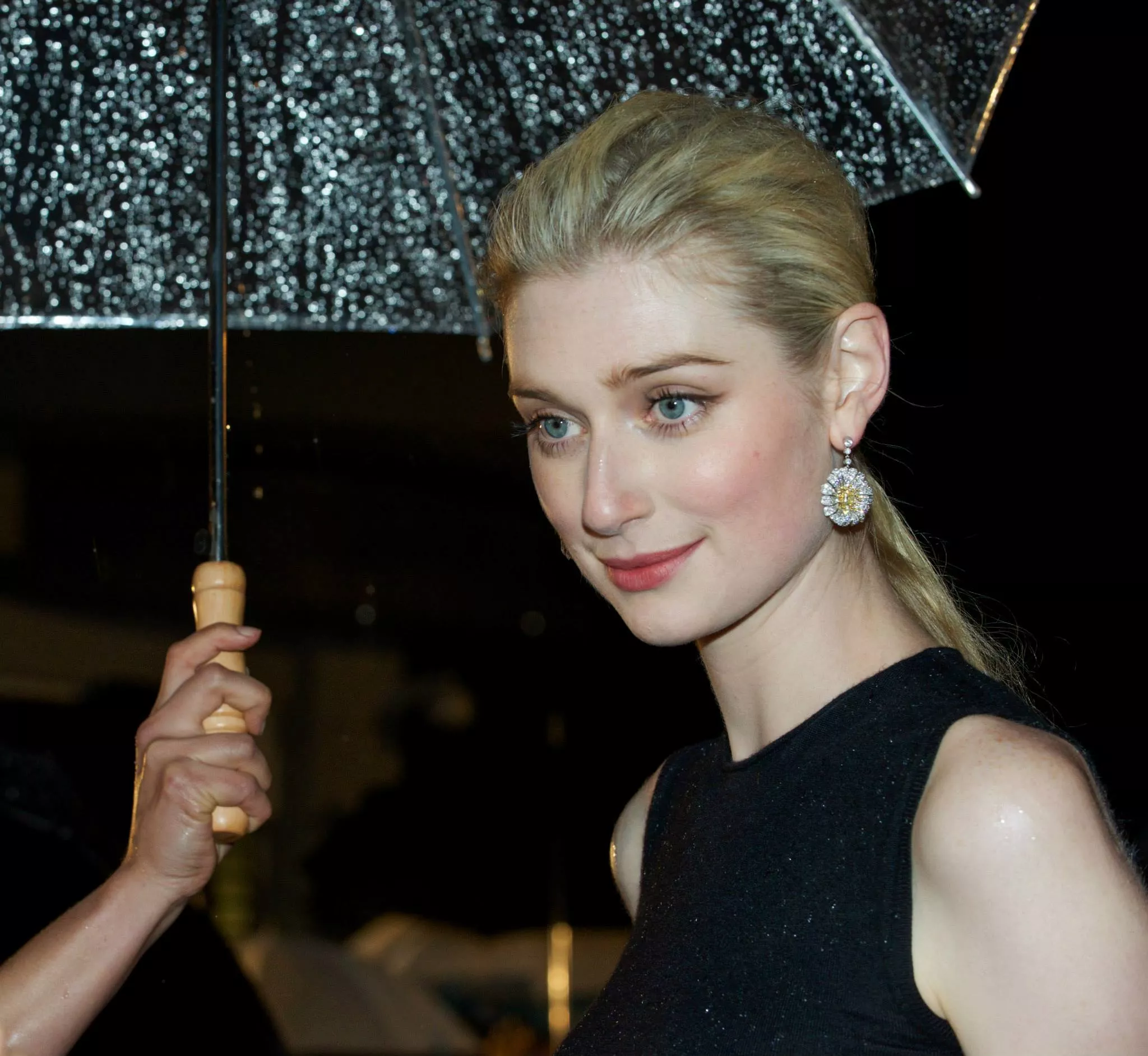 Elizabeth Debicki posted by Shart_Shark