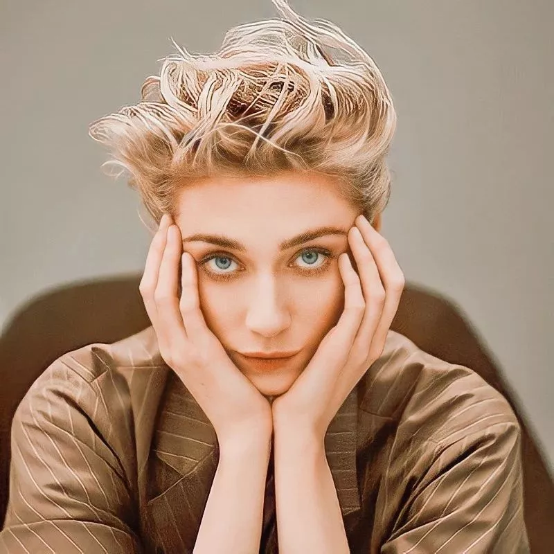 Elizabeth Debicki posted by GlamMetalLion